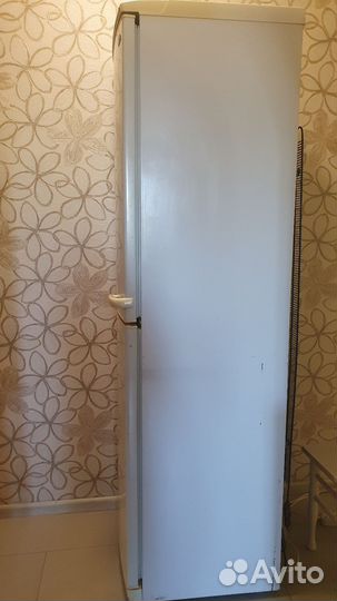 Холодильник атлант двухкамерный