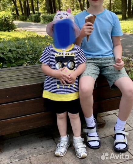 Пакет фирменной одежды для девочки 92-98