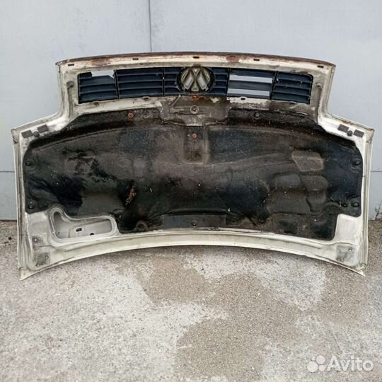 Капот Volkswagen Lt