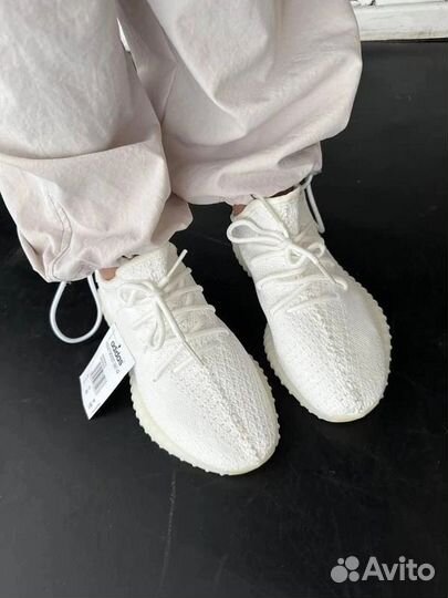 Кроссовки Adidas Yeezy Boost 350