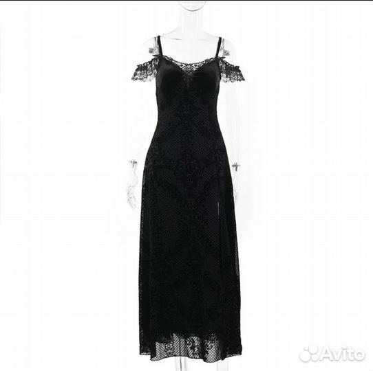Новое готическое платье с кружевом 42р