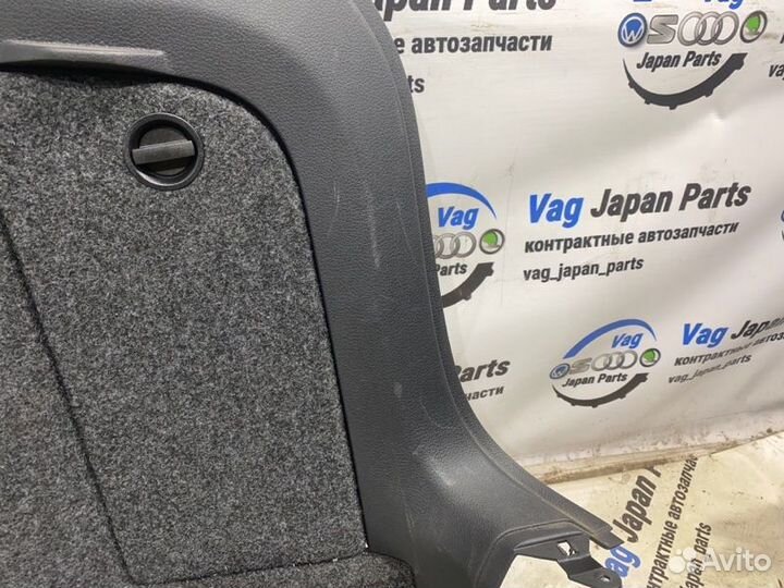Обшивка багажника задняя правая Volkswagen Tiguan