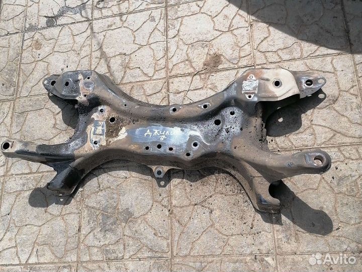 Джили эмгранд ес7 балка передняя