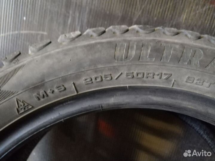 Goodyear UltraGrip 205/50 R17