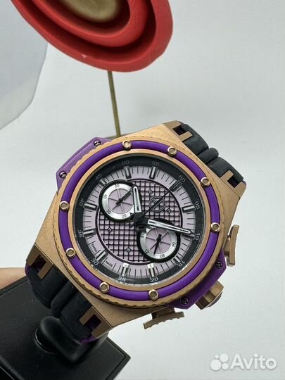 Часы hublot ferrari