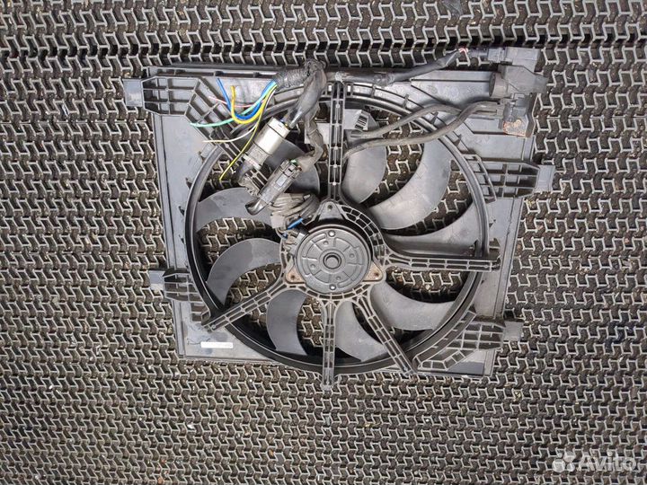 Вентилятор радиатора Nissan Juke, 2011