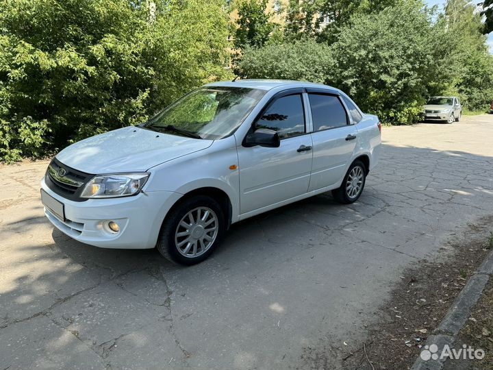 LADA Granta 1.6 МТ, 2015, 130 600 км