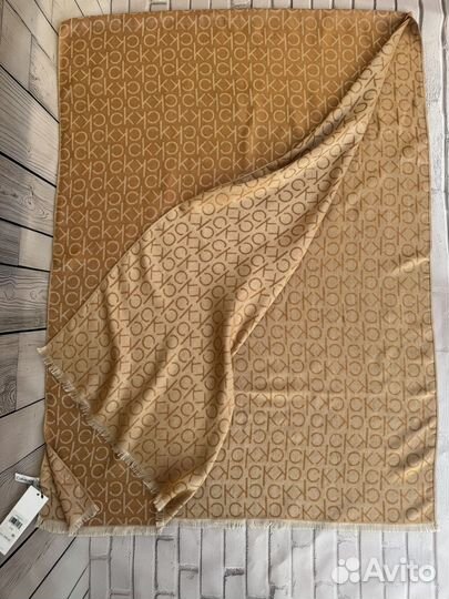 Calvin Klein новый палантин оригинал