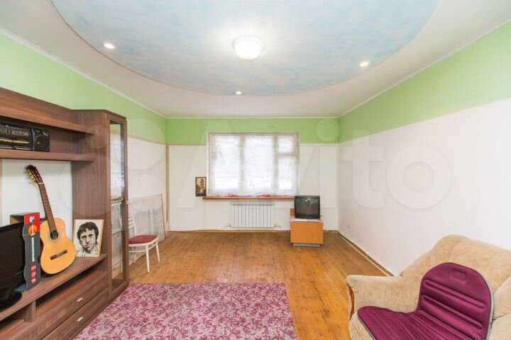 Дом 158,1 м² на участке 9,8 сот.