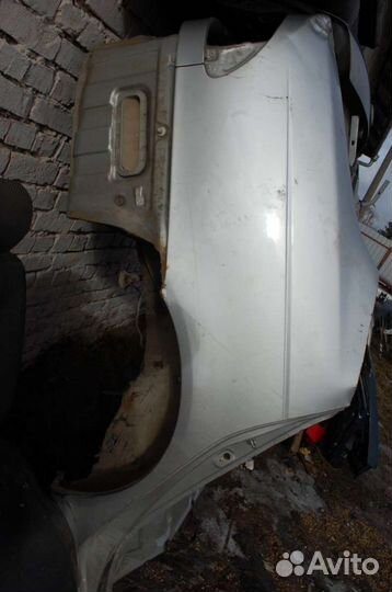 Задняя часть кузова Toyota Avensis 1 2000г