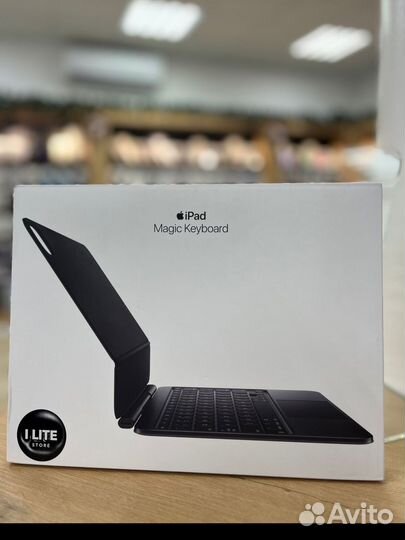 Чехол-клавиатура Apple Magic Keyboard