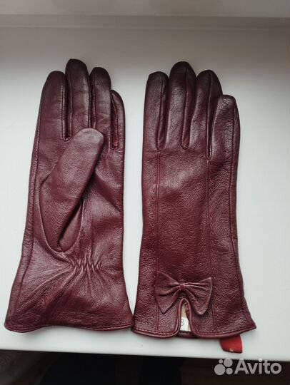 Перчатки женские кожаные новые