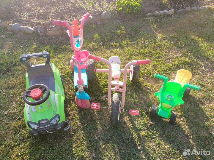 Велосипед,самокат,машинка и