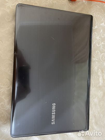 Ноутбук samsung 15 355v