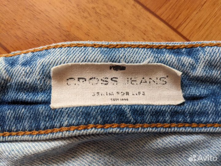 Джинсы Cross Jeans