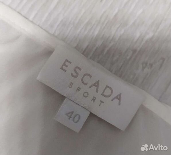 Топ Escada sport