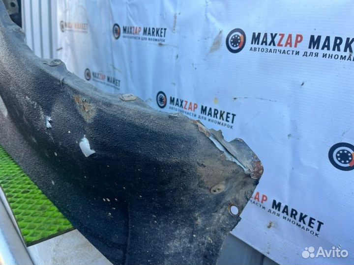 Крыло переднее правое Nissan Navara 2008