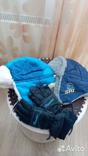 Шапки - перчатки на 4-5 лет