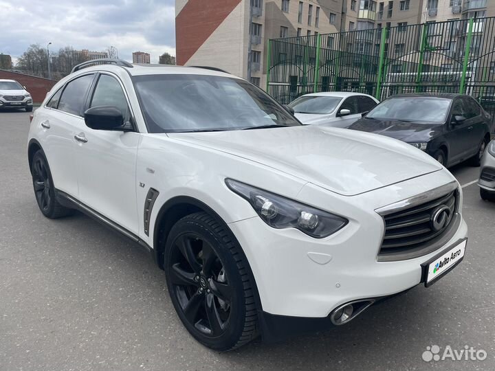 Infiniti QX70 3.7 AT, 2015, 110 000 км