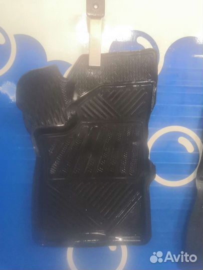 Коврики резиновые в ладу гранта