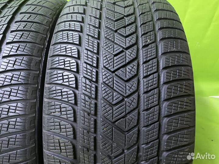 Pirelli Scorpion Winter 295/40 R21 111V