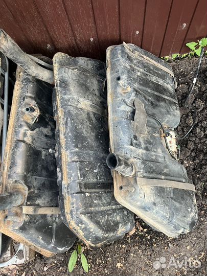 Бензобак приора