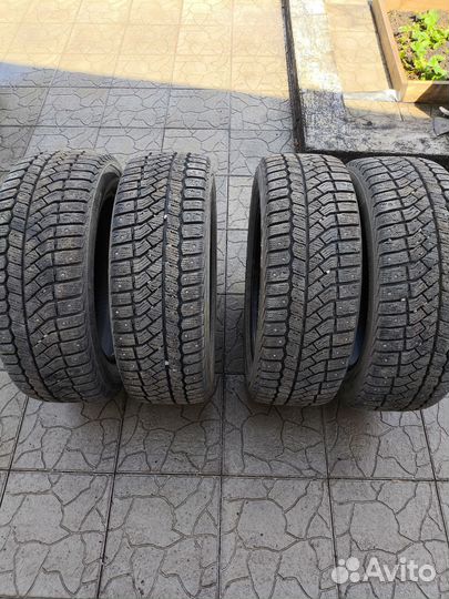 Viatti Brina Nordico V-522 215/55 R17