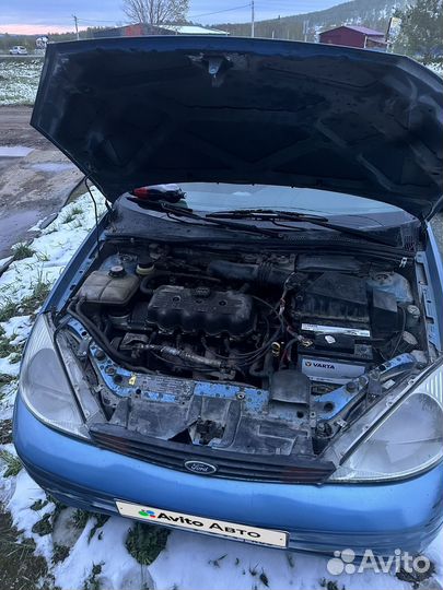 Ford Focus 2.0 AT, 2001, 200 000 км