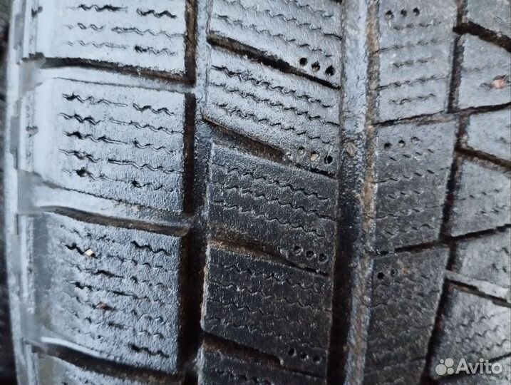 Bridgestone Blizzak Revo GZ 185/65 R14