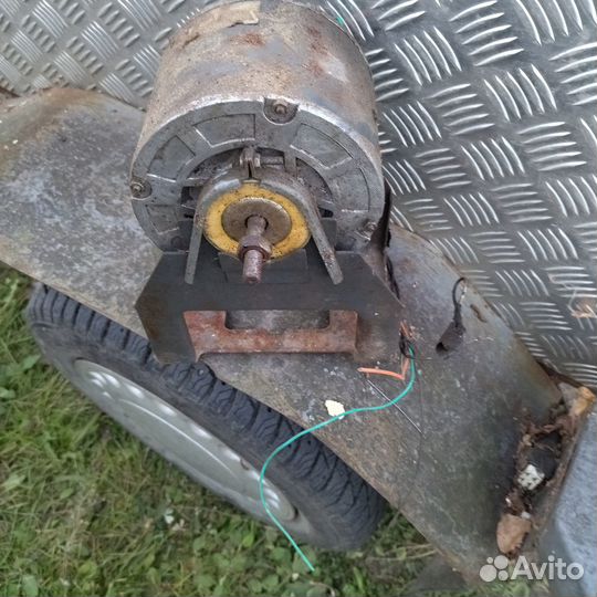 Электродвигатель 220в