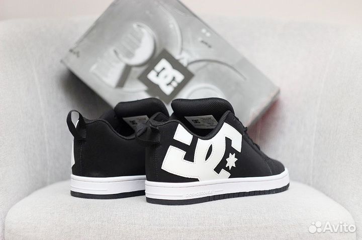 Кроссовки Dc shoes court graffik