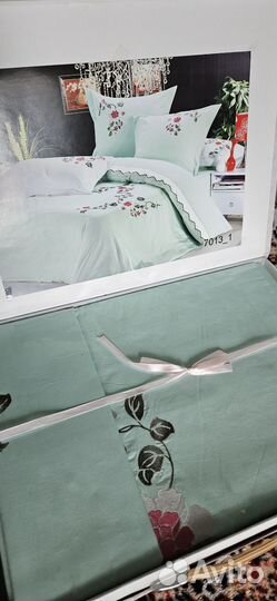 Белье постельное в подарочной упаковке