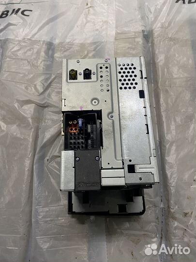 Штатная магнитола w164