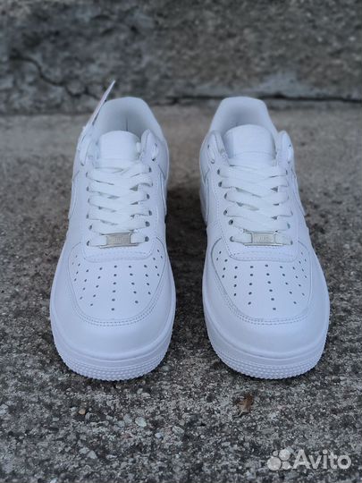 Кроссовки nike air force 1 07 low white