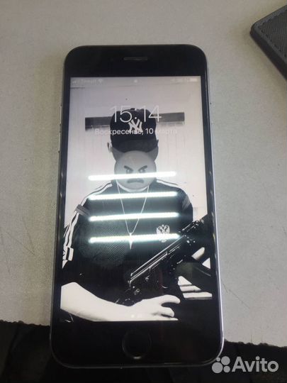 iPhone 6S, 64 ГБ