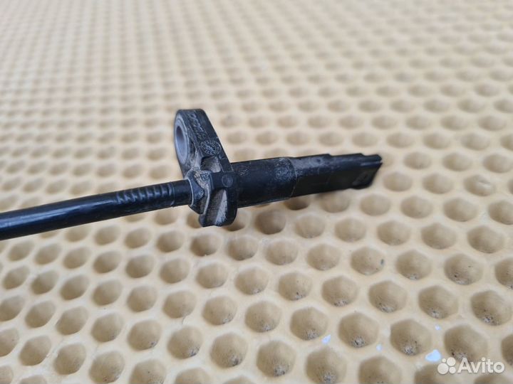 Датчик abs передний Infiniti M Q70 Y51