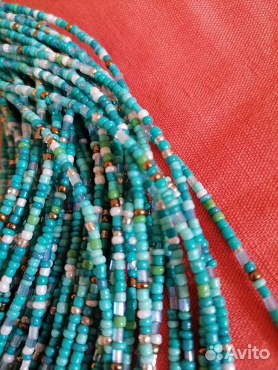 Ожерелье из бисера