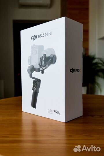 Стабилизатор DJI RS 3 Mini Новый