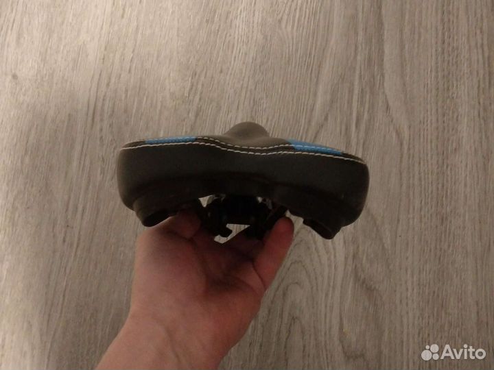Спортивное сидение