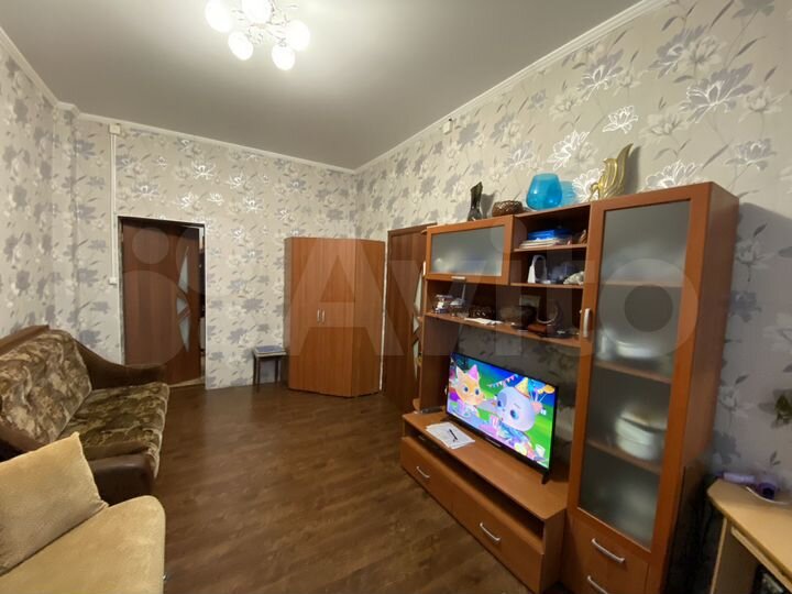 2-к. квартира, 45 м², 3/3 эт.