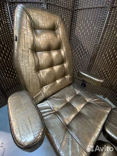 Массажный стол