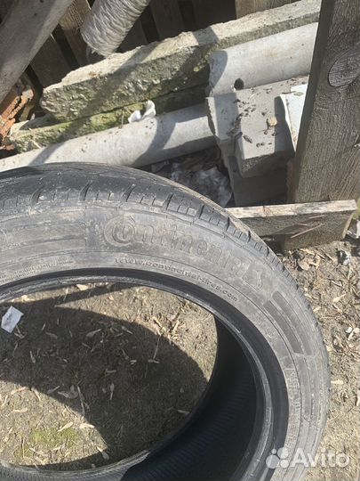 Continental ContiCrossContact LX2 215/50 R17 91H