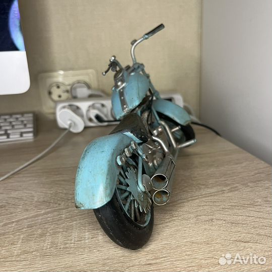 Антикварная винтажная модель мотоцикла рр