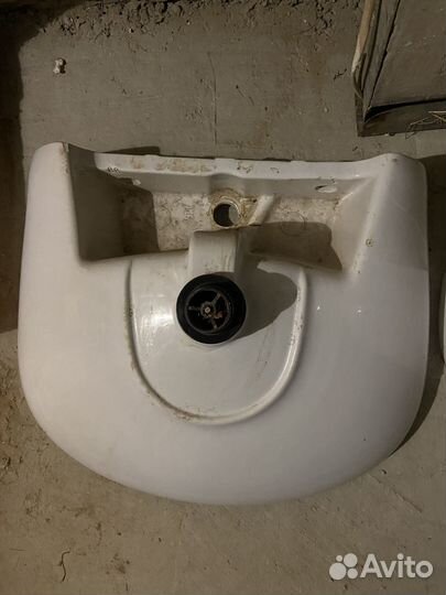 Раковина на ножке (тюльпан)