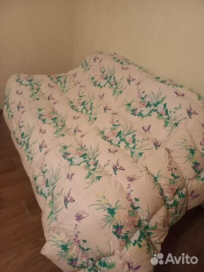 Одеяло пуховое