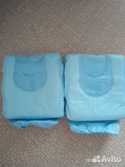 Подгузники для собак размер М