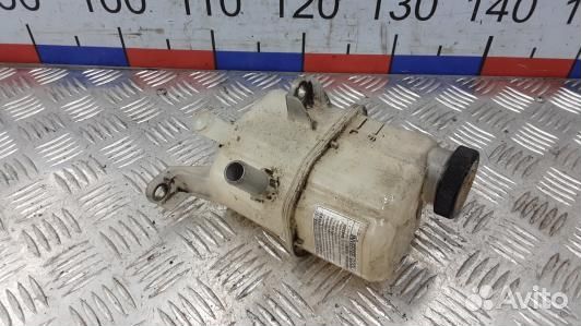 Бачок расширительный toyota prius XW30 (6UK06NP02)