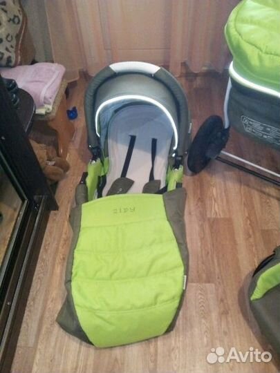 Коляска детская 3 в 1