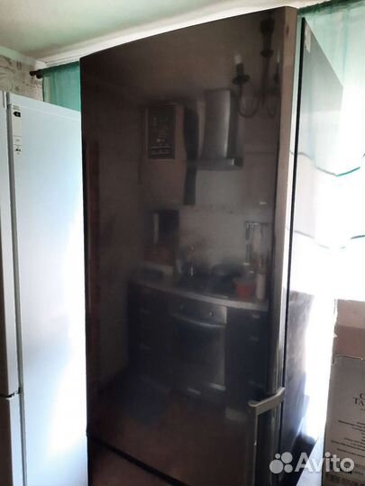 Холодильник бу работает только морозилка