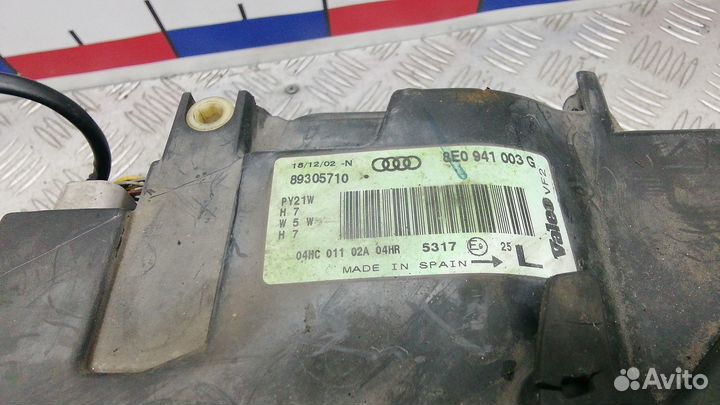 Фара левая audi A4 B6 2003